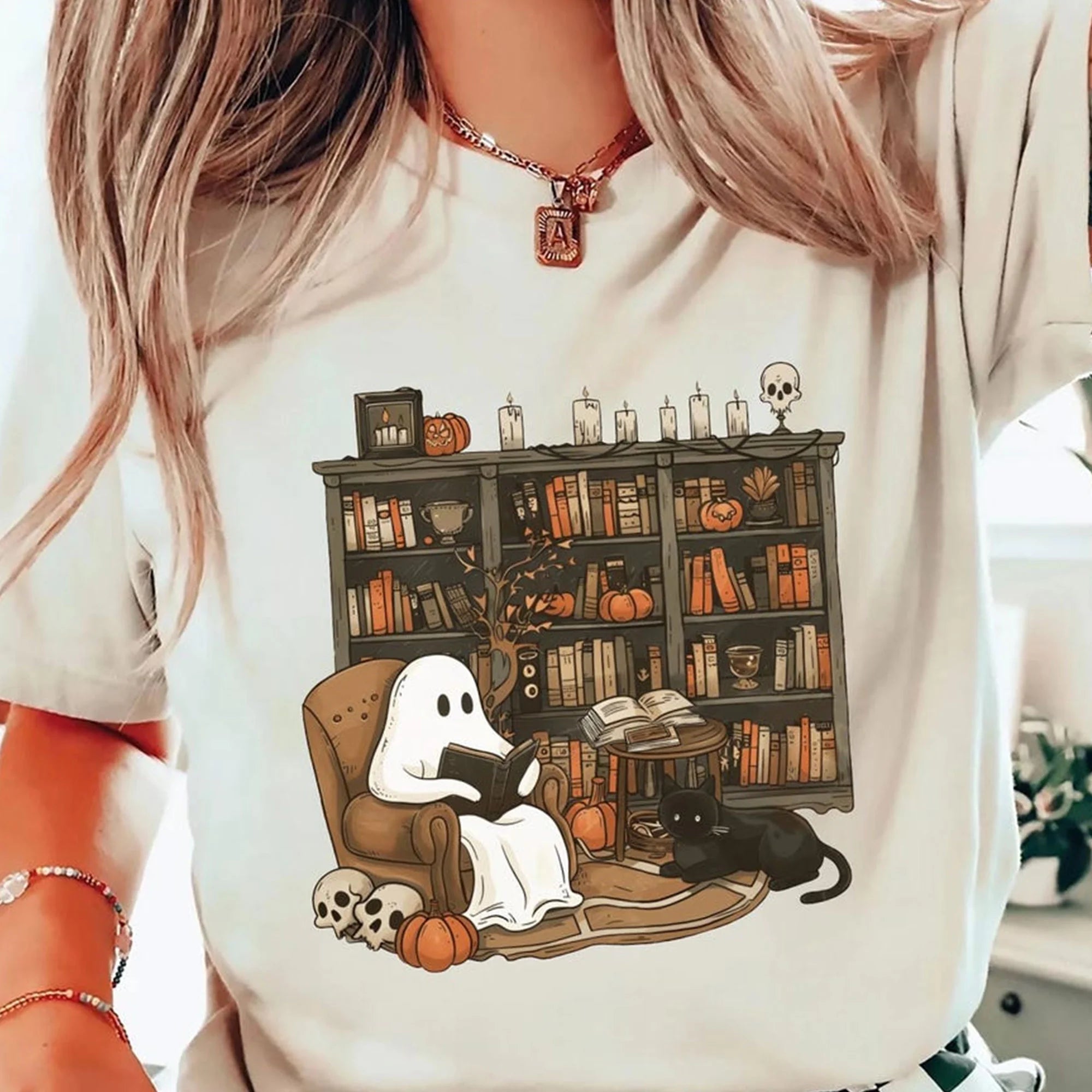 Retro Ghost Reading Books Sweatshirt, Librarian Ghost Halloween, Halloween Teacher Sweatshirt, Halloween Shirt, Teacher Gift, Boo School