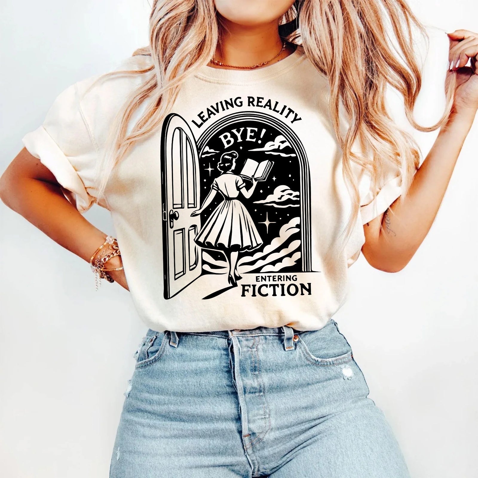 Leaving Reality Entering Fiction T-Shirt | Vintage Retro Funny Bookish Shirt | Book Lover Woman Reading Quotes Tee | Gift for Readers