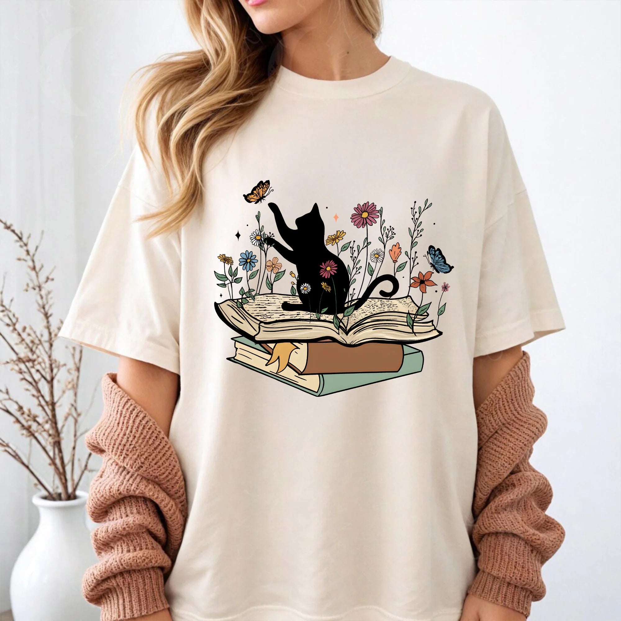 Floral Cat T-Shirt, Comfort Colors® Cat Reading Tshirt, Cat Lover Gift, Black Cat Bookish Shirt, Cute Cat Tee for Her, Book Lover Shirt